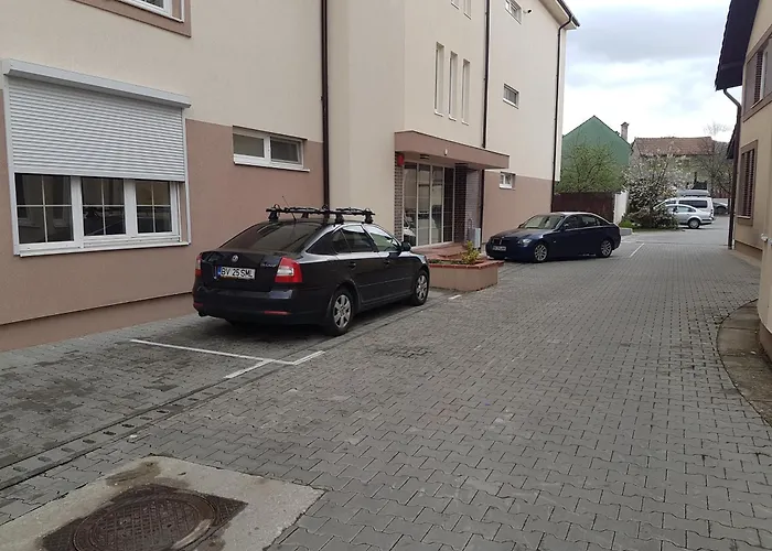 Schiller Apartment 57 - Free Private Parking